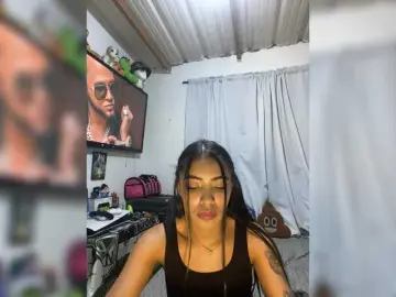 Bongacams Live Sex of Pocahot-ass