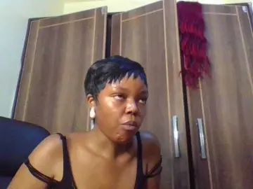 Bongacams Watch Live Sex Cams of Empressvee25