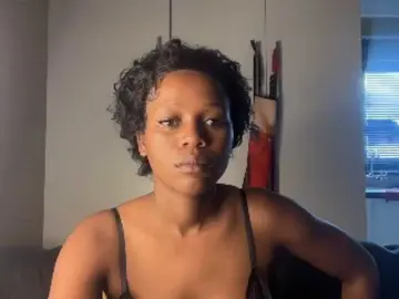 Bongacams Watch Live Sex Cams of SexyBaddie