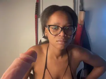 Bongacams Adult Video Chat of SexyBaddie
