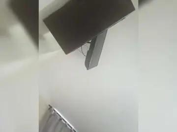 Bongacams Live Sex Cam of miaapons