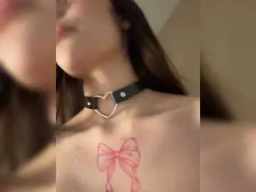 Bongacams Watch Live Sex Cams of LisaAndDenis