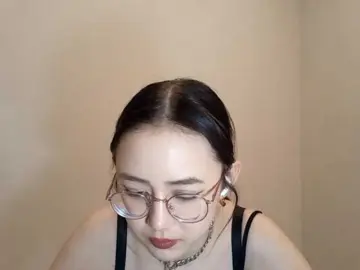 Bongacams Best Webcam of MyrleHenggeler