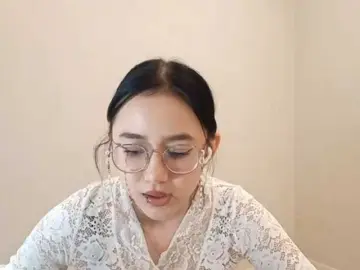 Bongacams Best Webcam of MyrleHenggeler