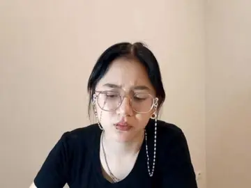 Bongacams Sex Chat of MyrleHenggeler