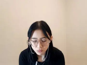 Bongacams Adult Webcam of MyrleHenggeler