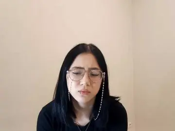 Bongacams Live Sex of MyrleHenggeler