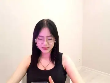 Bongacams Live Sex Cam of MyrleHenggeler