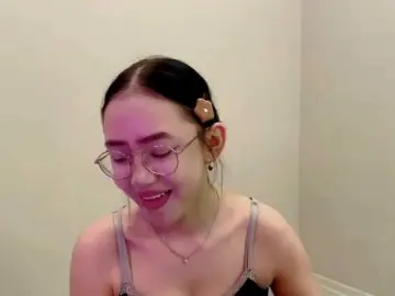 Bongacams Free Porn Cam of MyrleHenggeler