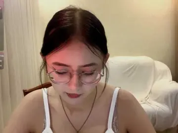 Bongacams Free Porn Cam of MyrleHenggeler