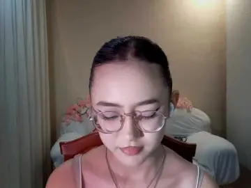 Bongacams Nude Webcam of MyrleHenggeler