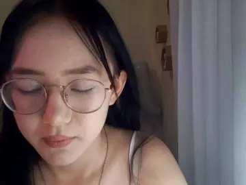 Bongacams Sex Cam of MyrleHenggeler