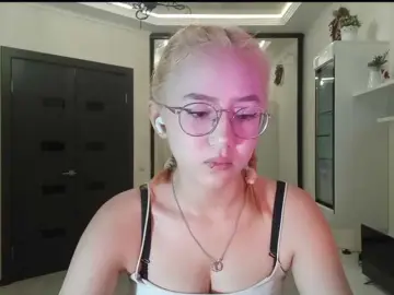 Bongacams Sex Cam of MyrleHenggeler
