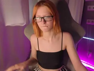 Bongacams Nude Webcam of Emma-Dusk