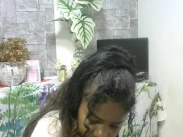 Bongacams Adult Video Chat of Maha19x