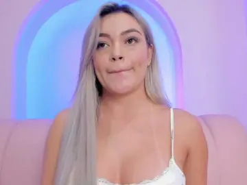 Bongacams Sex Cam of milaowens