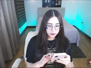 Bongacams Free Live Porn of Im-Kitty