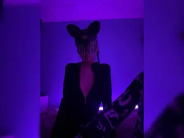 Bongacams Watch Live Sex Cams of lunapairs