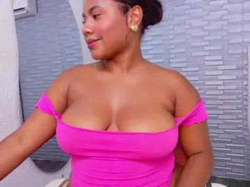 Bongacams Adult Video Chat of nymplo-bff