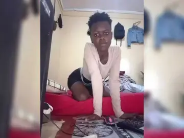 Bongacams Free Live Porn of Berbie