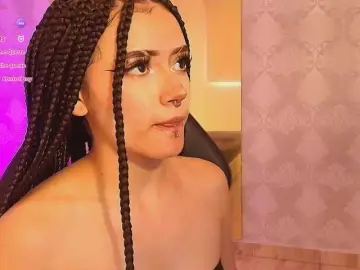 Bongacams Sex Chat of Cloee-tay1