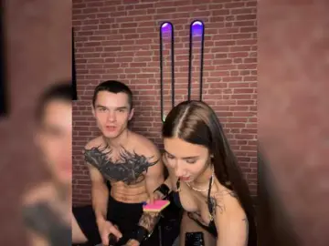 Bongacams Free Live Porn of AAOneLove