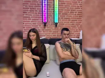 Bongacams Live Porn of AAOneLove