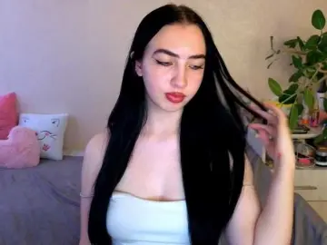 Bongacams Live Sex Cam of WildKittenX