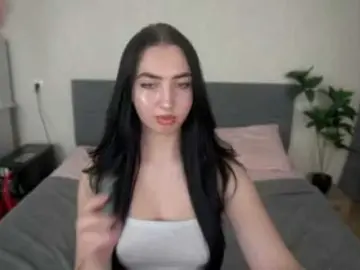 Bongacams Watch Live Sex Cams of WildKittenX