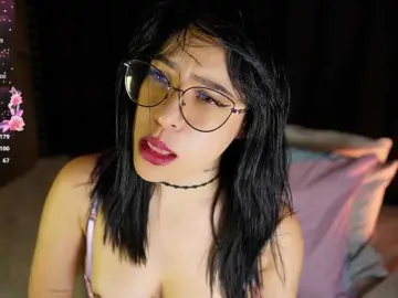 Bongacams Free Porn Cam of DirtyLittleSlut