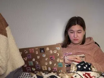 Bongacams Nude Webcam of 2Love-Love2