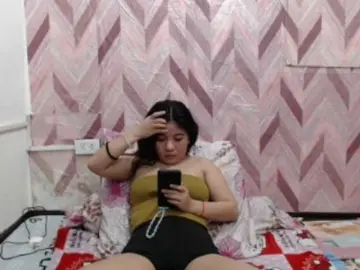Bongacams Watch Live Sex Cams of Kira-Rosse201