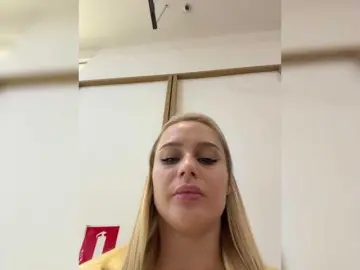 Bongacams Free Porn Cam of PrettyKatea