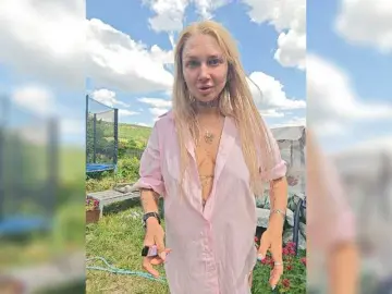 Bongacams Nude Webcam of dvenasti