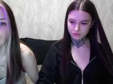 Bongacams Nude Webcam of SilkLovers