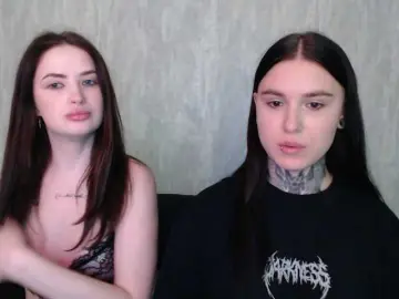 Bongacams Best live sex cam show of SilkLovers