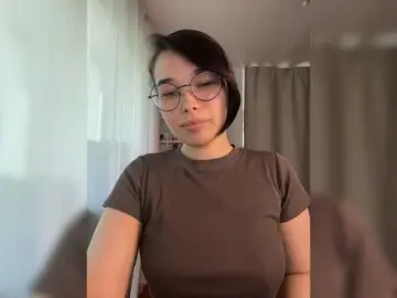 Bongacams Free Live Porn of Li-Love