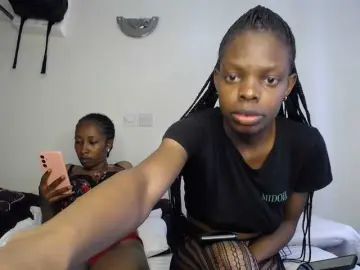 Bongacams Free Porn Cam of MysticCharm