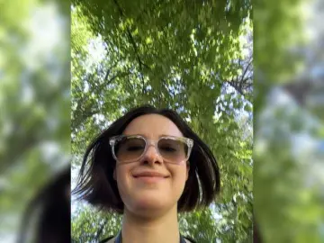 Bongacams Free Porn Cam of -FemaleEssence-