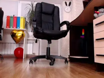 Bongacams Free Live Porn of Carrie1337
