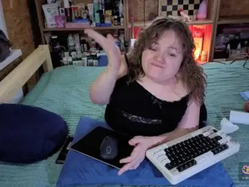 Bongacams Adult Webcams of Julia-79