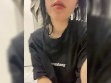 Bongacams Sex Chat of emog1rl