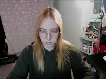 Bongacams Private Sex Chat of foxSonya