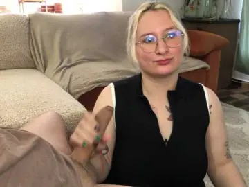 Bongacams Private Sex Chat of milkxangelx