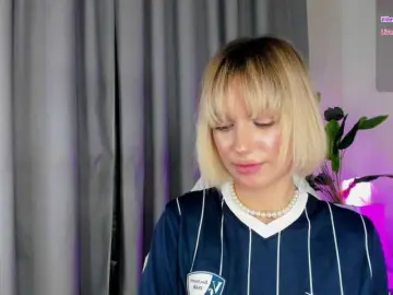 Bongacams Adult Video Chat of IceStrawberry