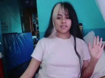 Bongacams Watch Live Sex Cams of Hairy-Young