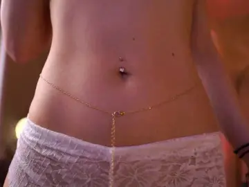 Bongacams Nude Webcam of MaddieBryggs