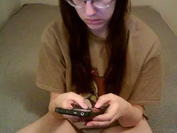 Bongacams Free Porn Cam of mikkirsan1