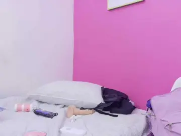 Bongacams Free Porn Cam of skinnyprinces