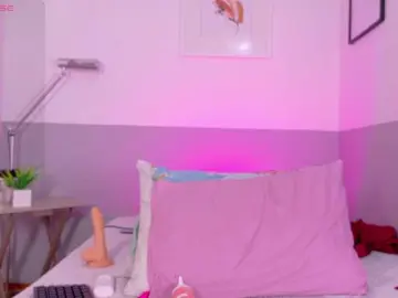 Bongacams Free Porn Cam of skinnyprinces